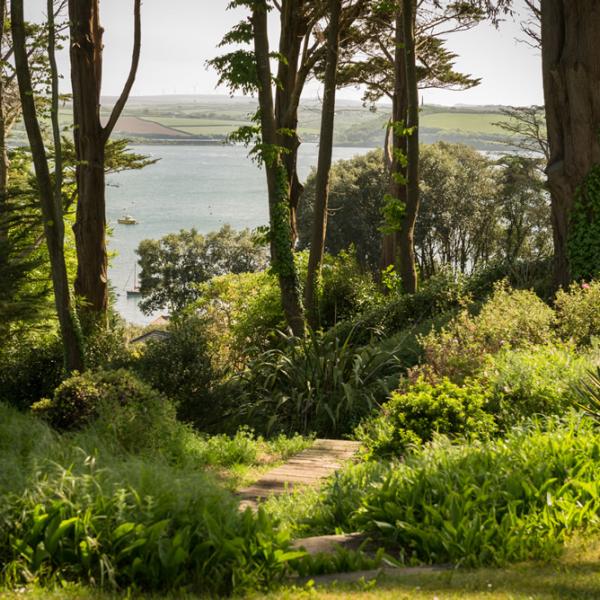 Clouds Rock, Cornwall - Holiday House for 10 People